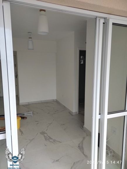 Apartamento à venda com 2 quartos, 71m² - Foto 23