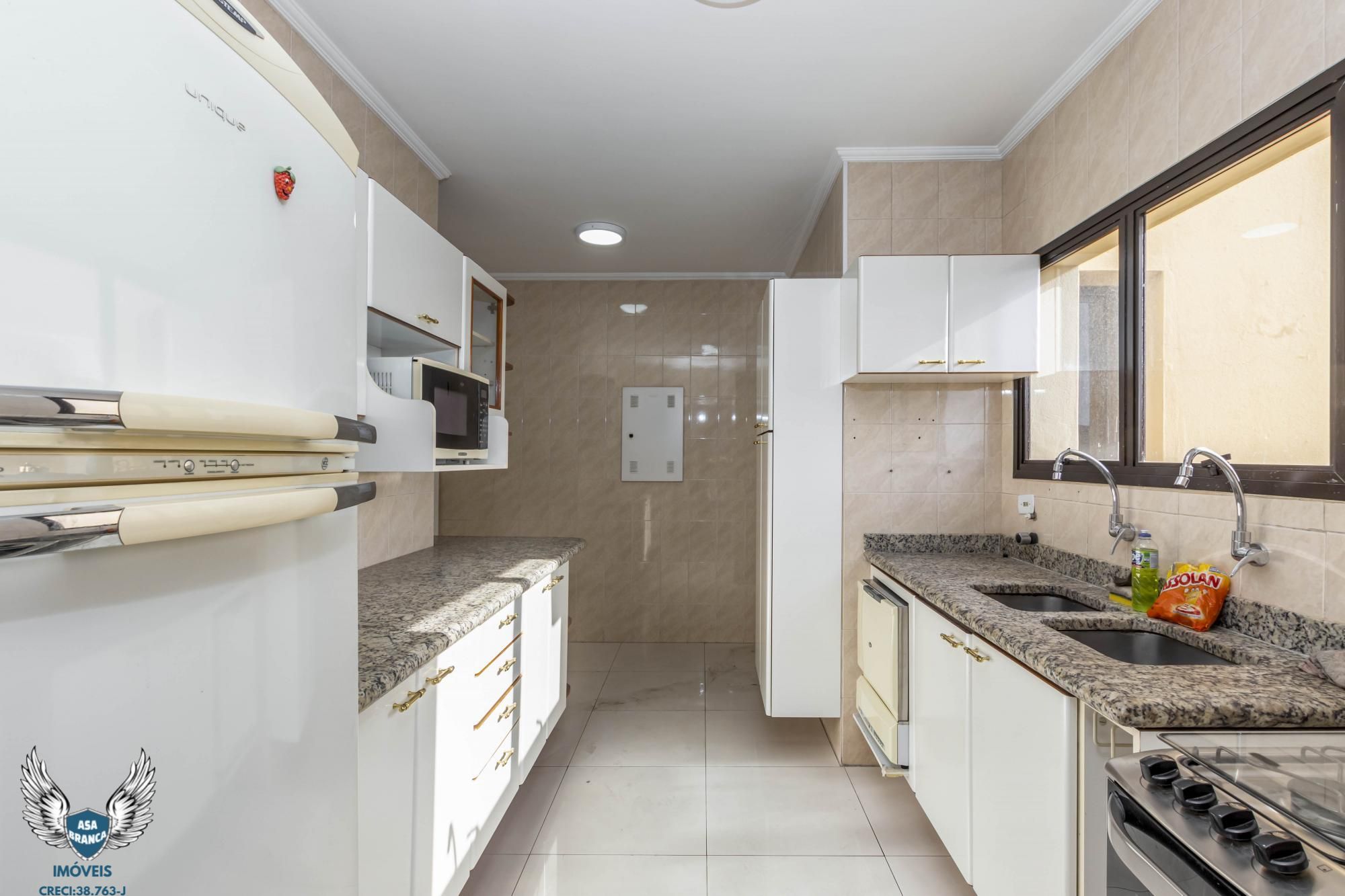 Apartamento à venda com 2 quartos, 104m² - Foto 16