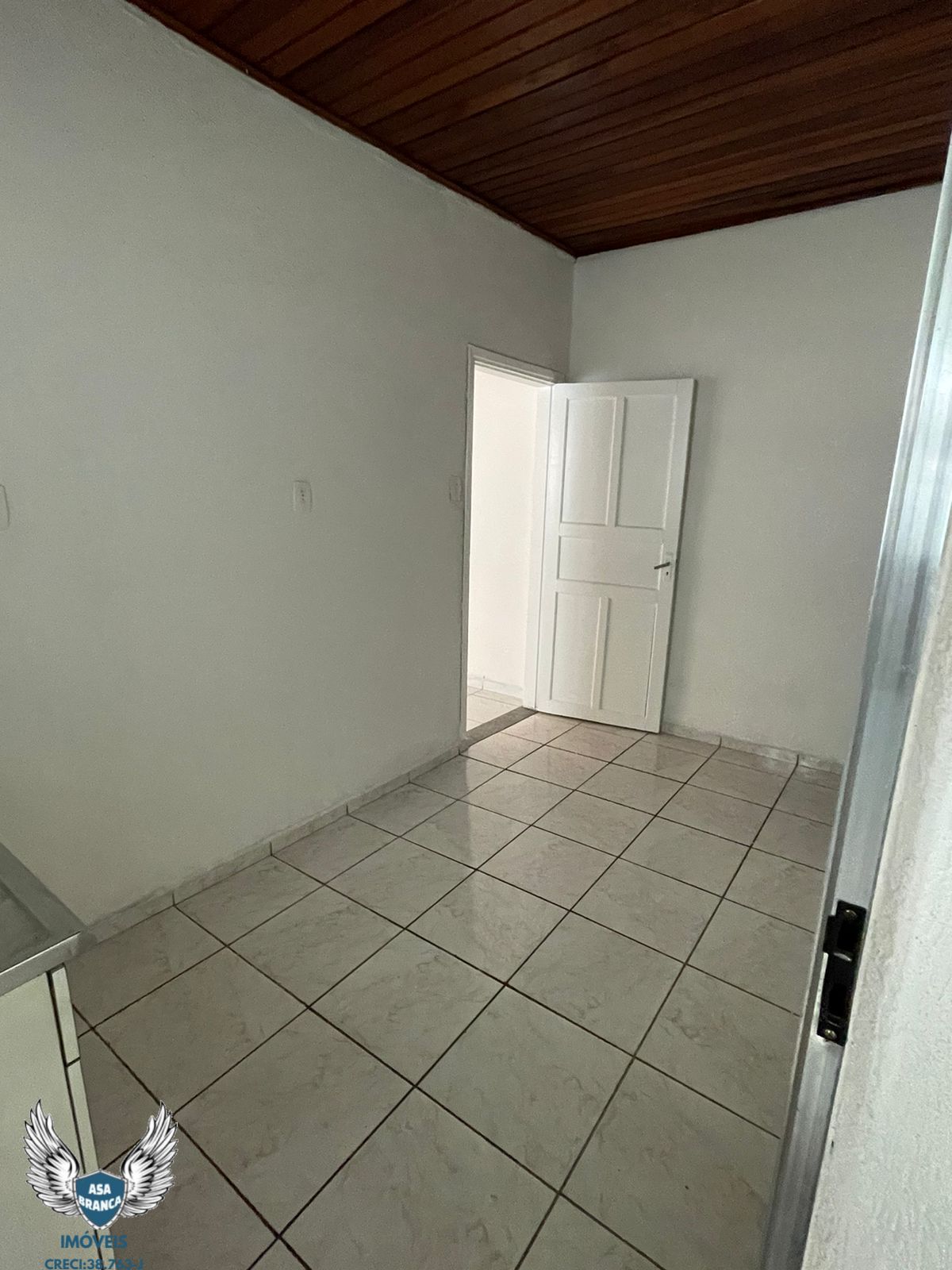 Casa à venda com 2 quartos, 50m² - Foto 19