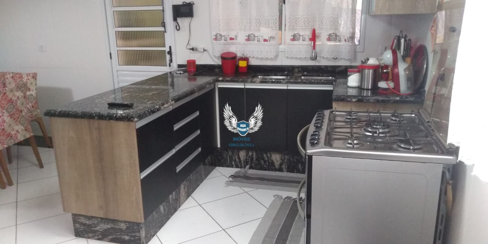 Lindo sobrado, 4 suítes, escritório, dependência p/ empregad