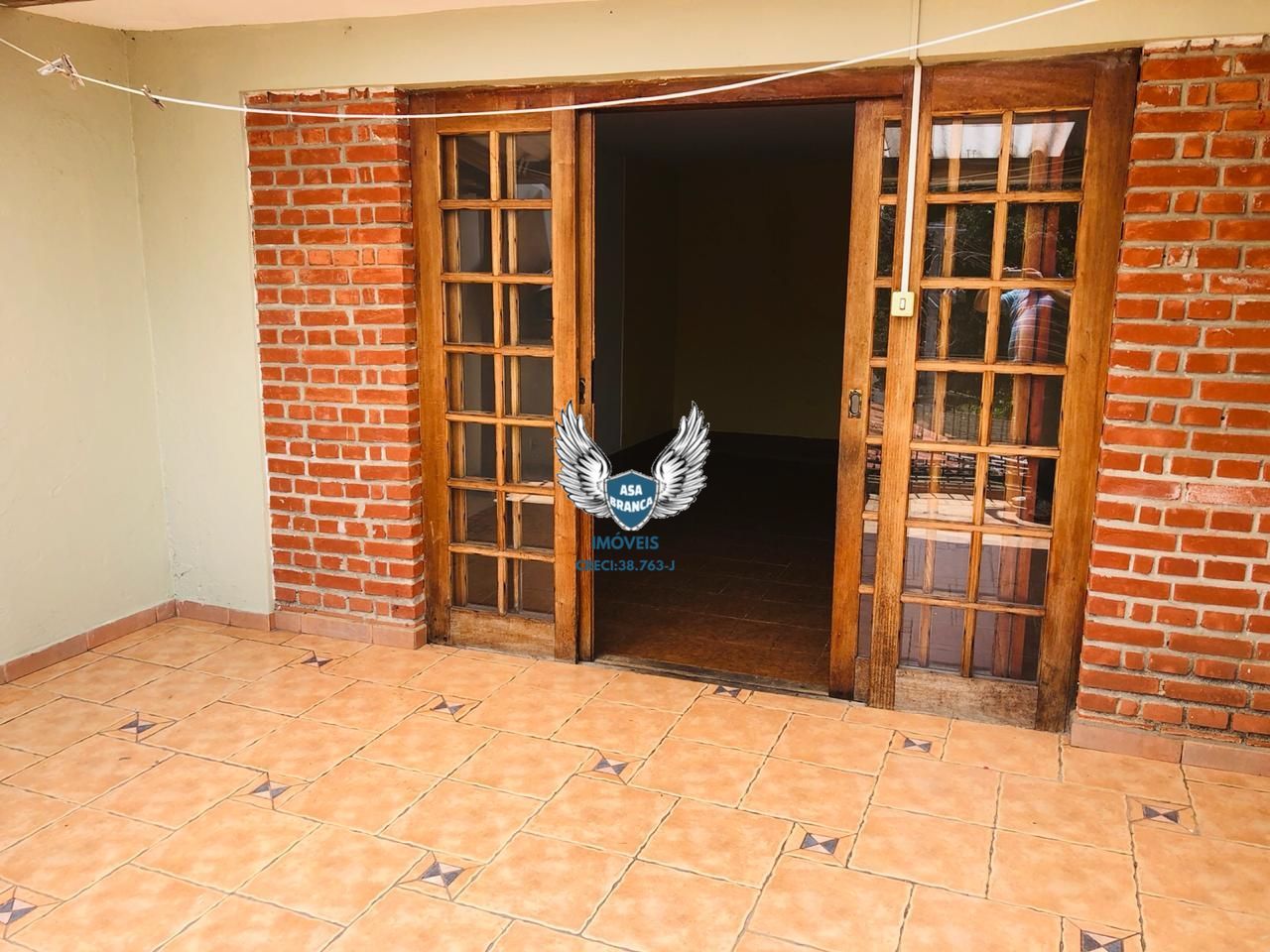 Investimento Prédio Coml. No Peri - com renda!