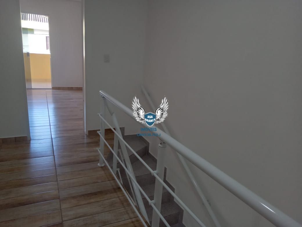Sobrado novo no imirim com 03 dormitórios sendo 02 suítes e 02 vagas de garagem