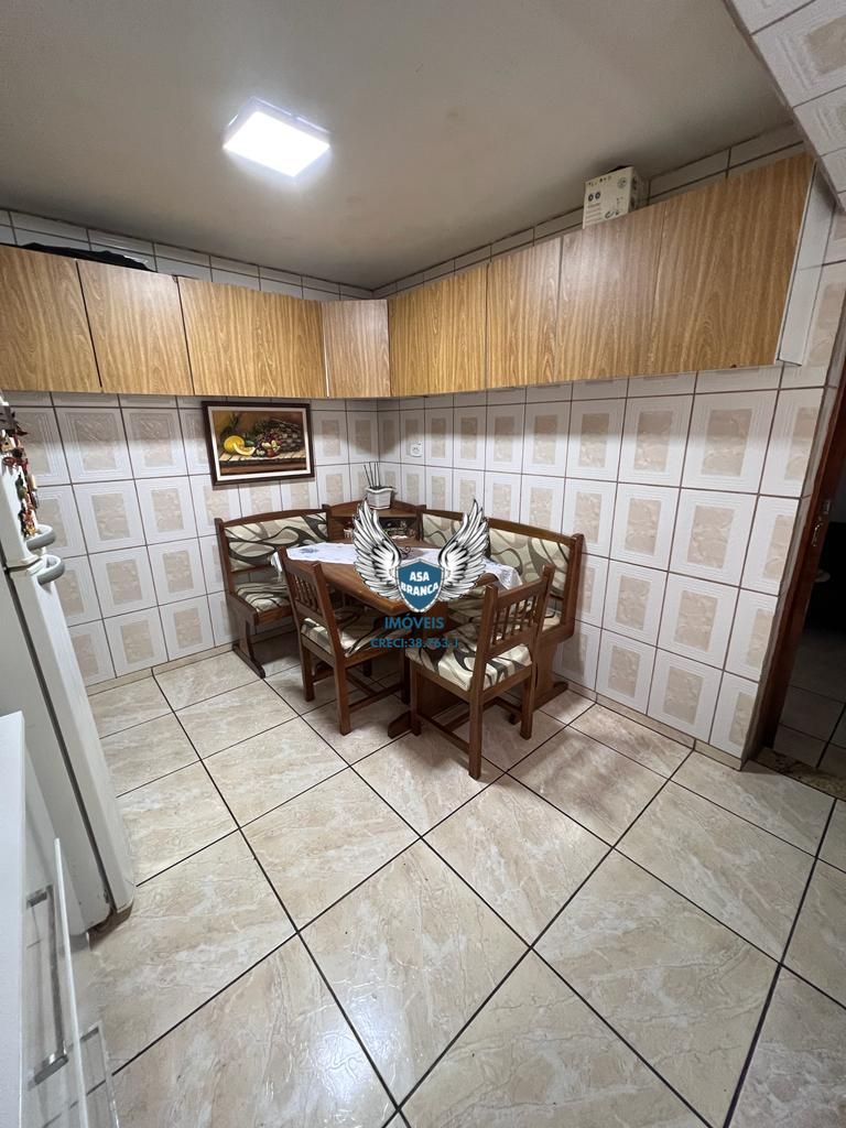 Apartamento na vila paulicéia (térreo)