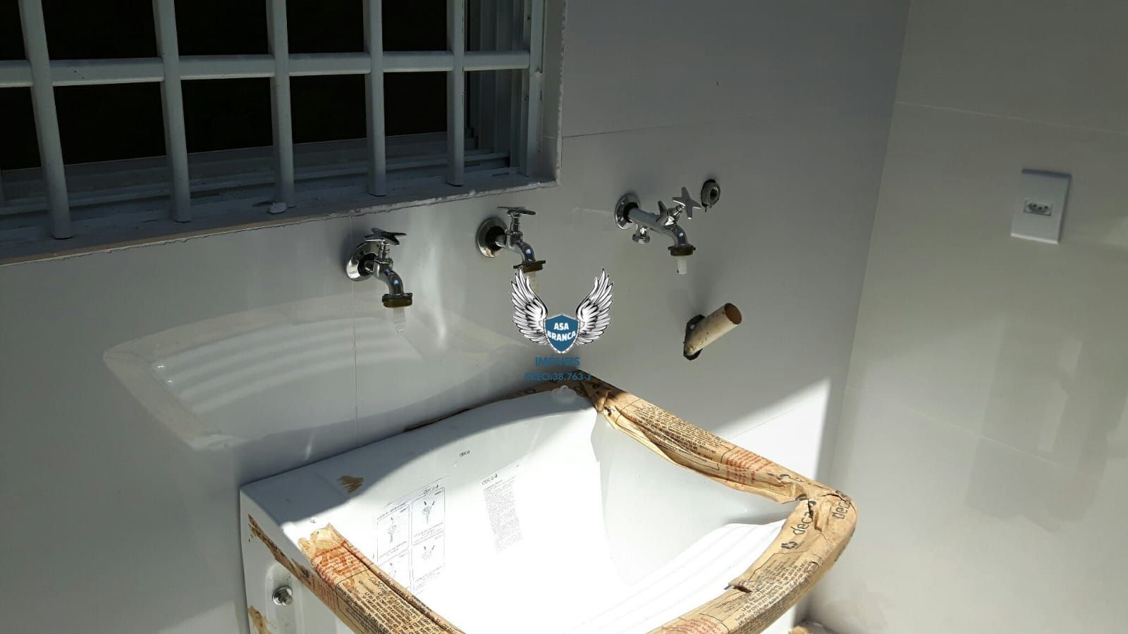 Sobrado triplex novo de alto padrão no lauzane paulista em rua sem saída
