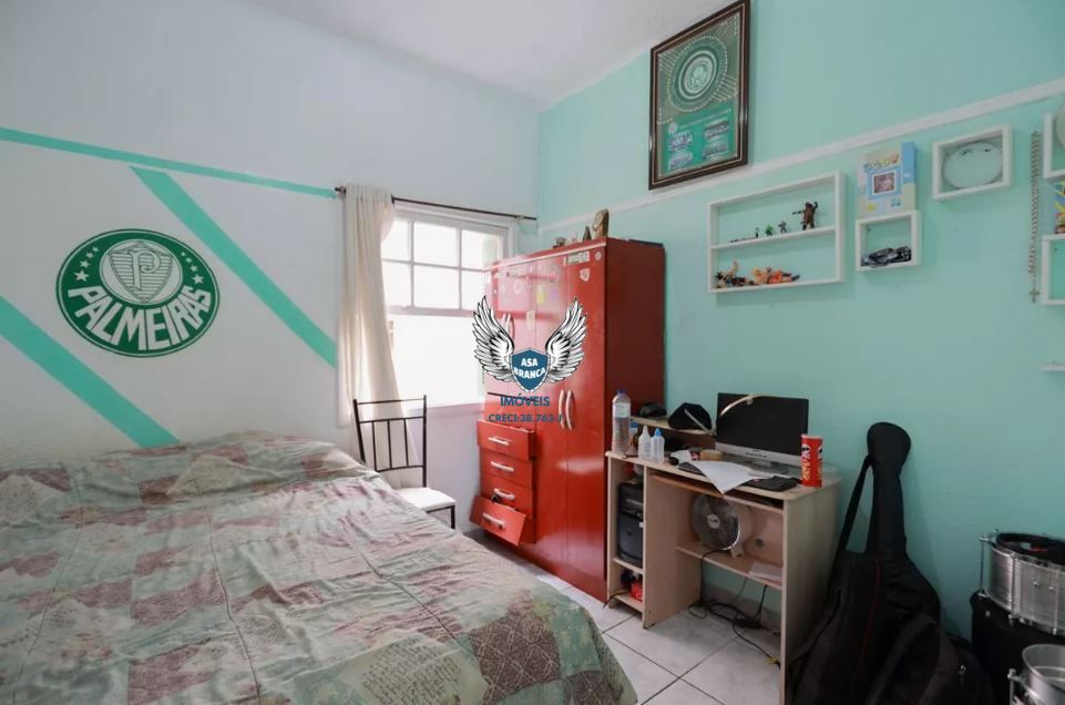 Sobrado em santana com 03 dormitórios sem vaga de garagem