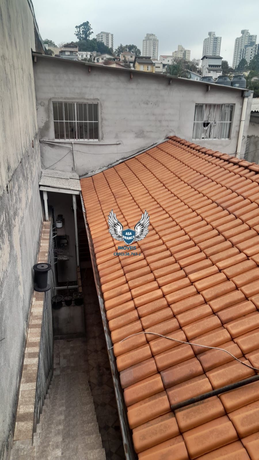 Sobrado no lauzane com 04 dormitórios podendo ser comercial ou residencial