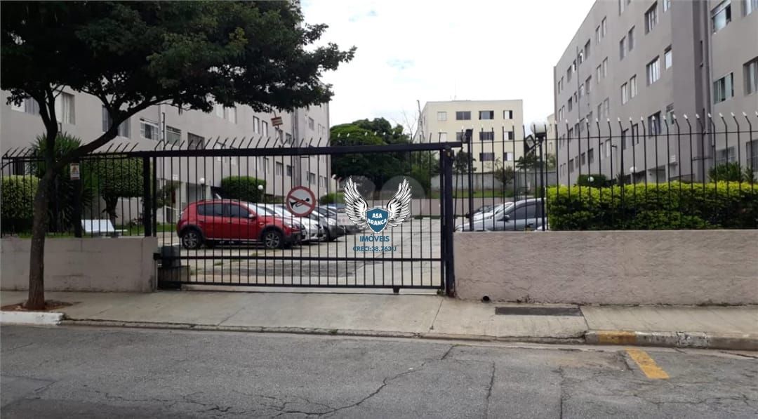Apartamento no lauzane no 1 andar, com 02 dormitórios e 01 v