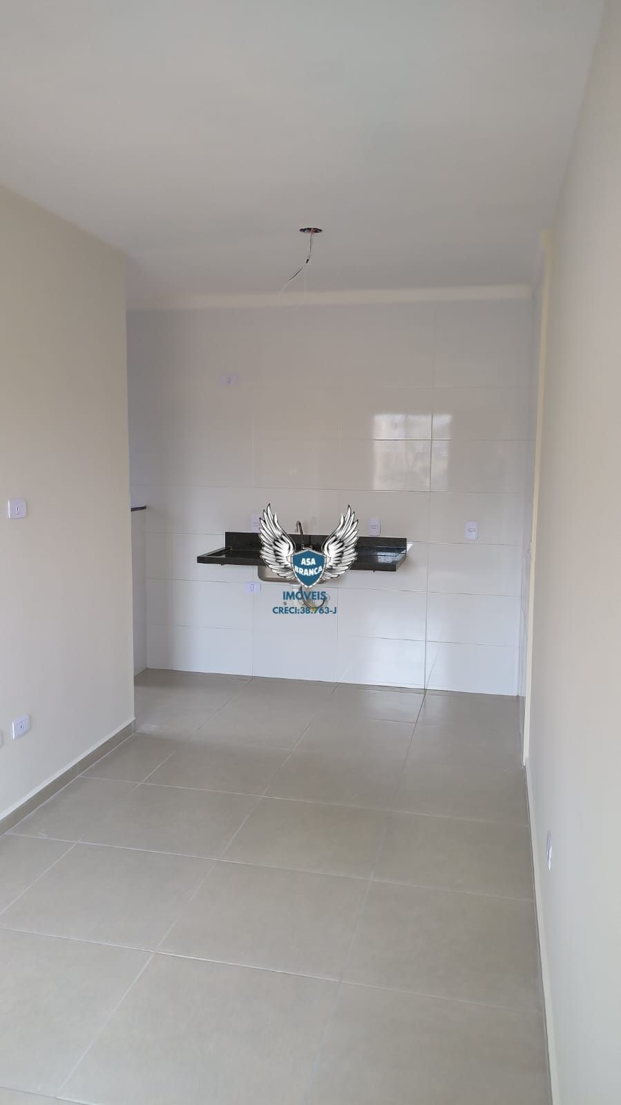 Apartamento na parada inglesa 02 dormitórios , a 06 minutos da estação