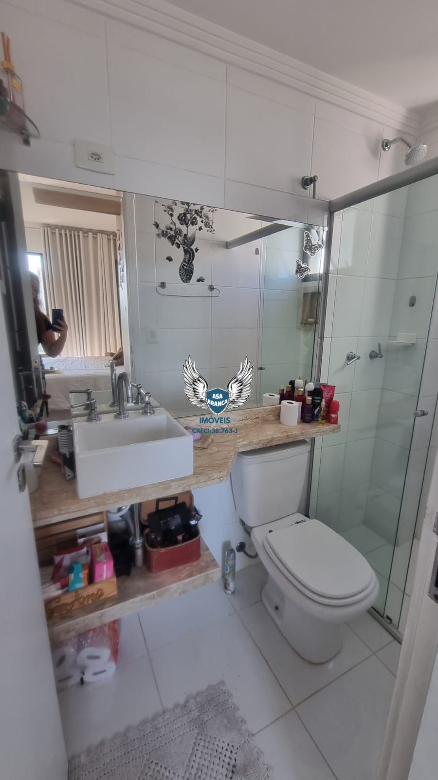 Apartamento em santa terezinha 03 dormitórios sendo 01 suíte e 02 vagas de garag
