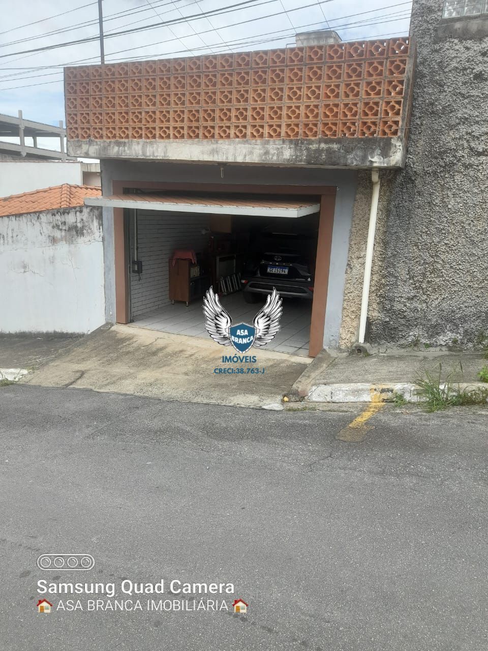 Casa assobradada de esquina na zona sul próximo shopping interlagos 03 dormitóri