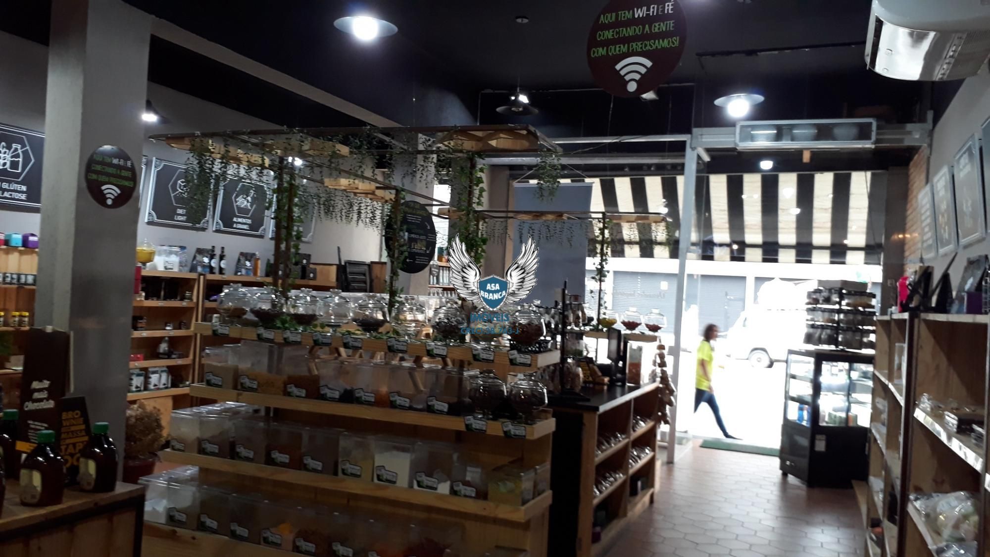Salão comercial em santana