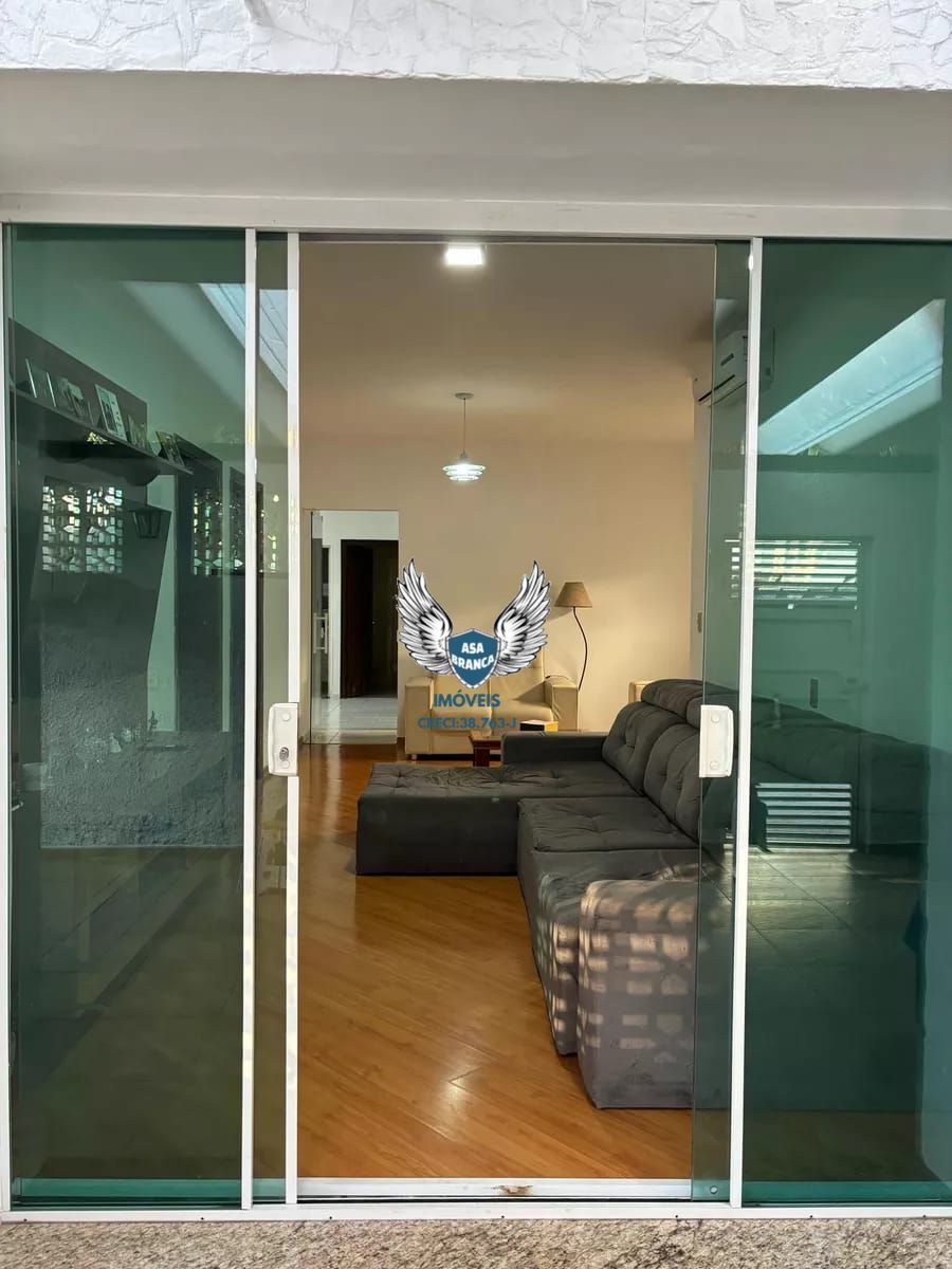 Casa térrea de esquina na freguesia do ó com 03 dormitórios e 02 vagas de garage