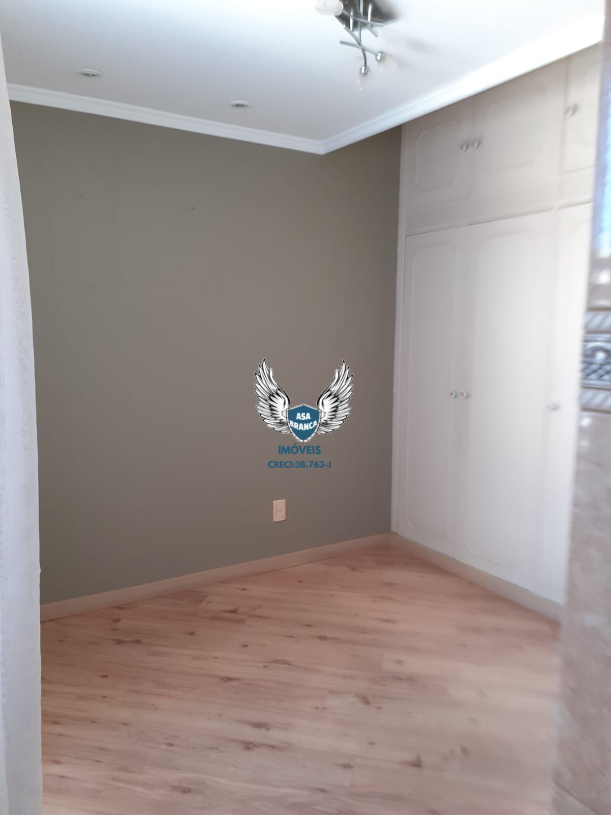 Apartamento em santana 03 dormitórios sendo 01 suíte e 01 vaga de garagem à 05 m