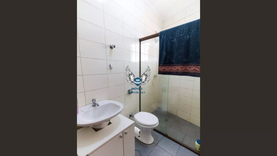 Casa térrea no parque novo mundo com 05 suítes