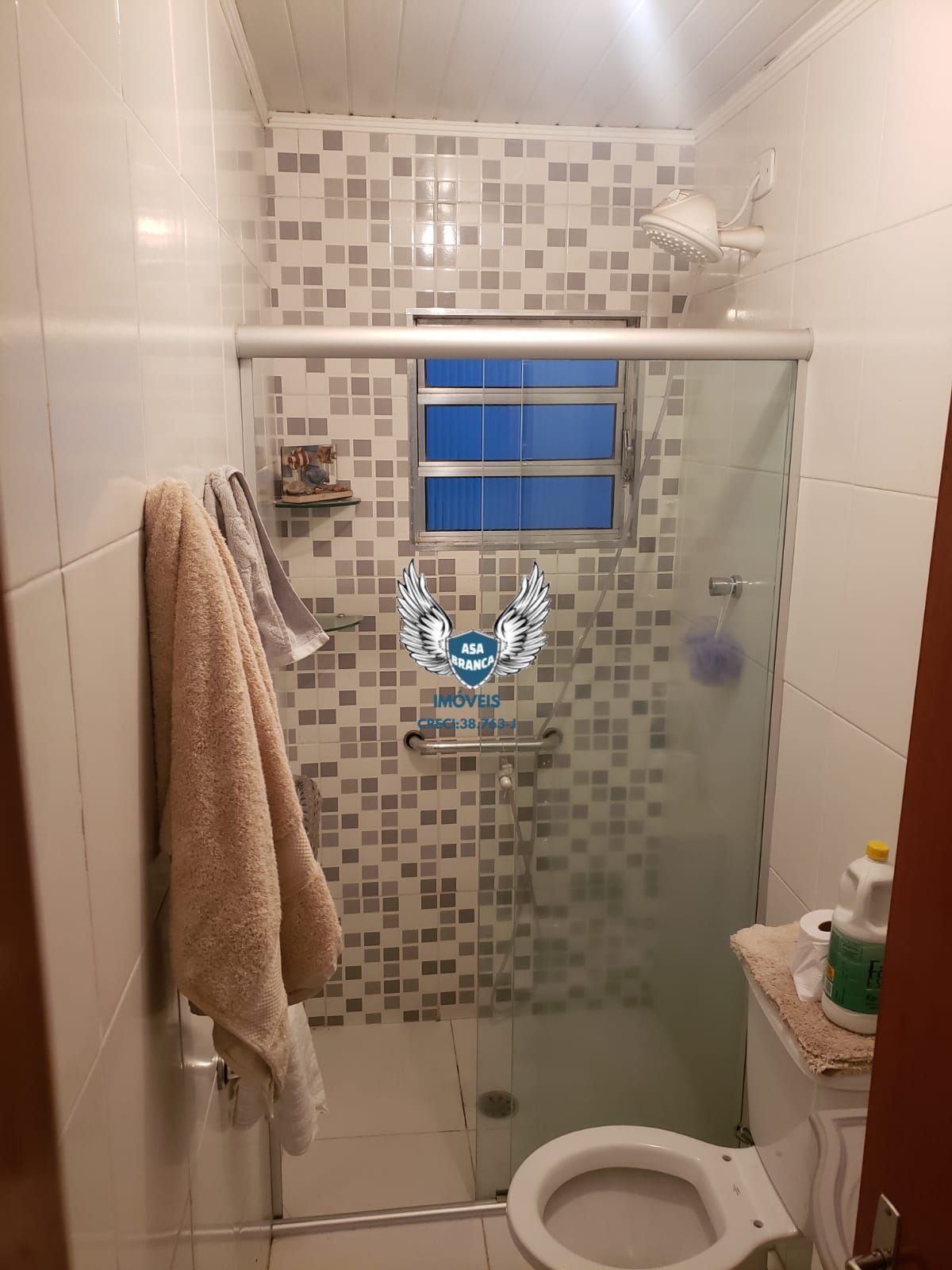 Casa térrea no lauzane com 03 dormitórios e 01 suíte