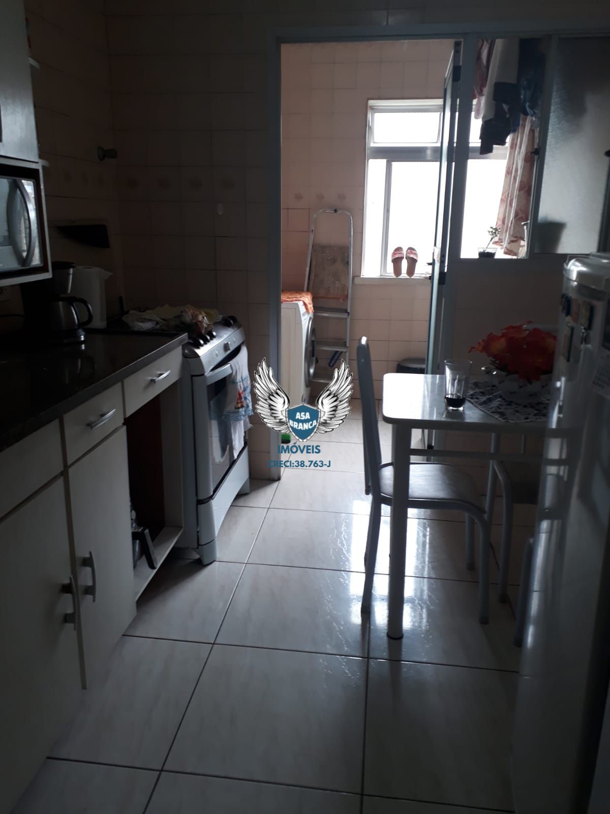 Apartamento na vila amélia com 02 dormitórios e 01 vaga de garagem