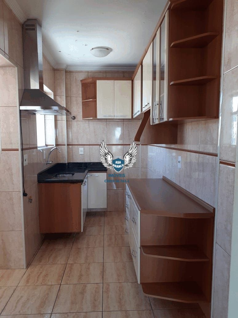 Apartamento em santana 03 dormitórios sendo 01 suíte e 01 vaga de garagem à 05 m