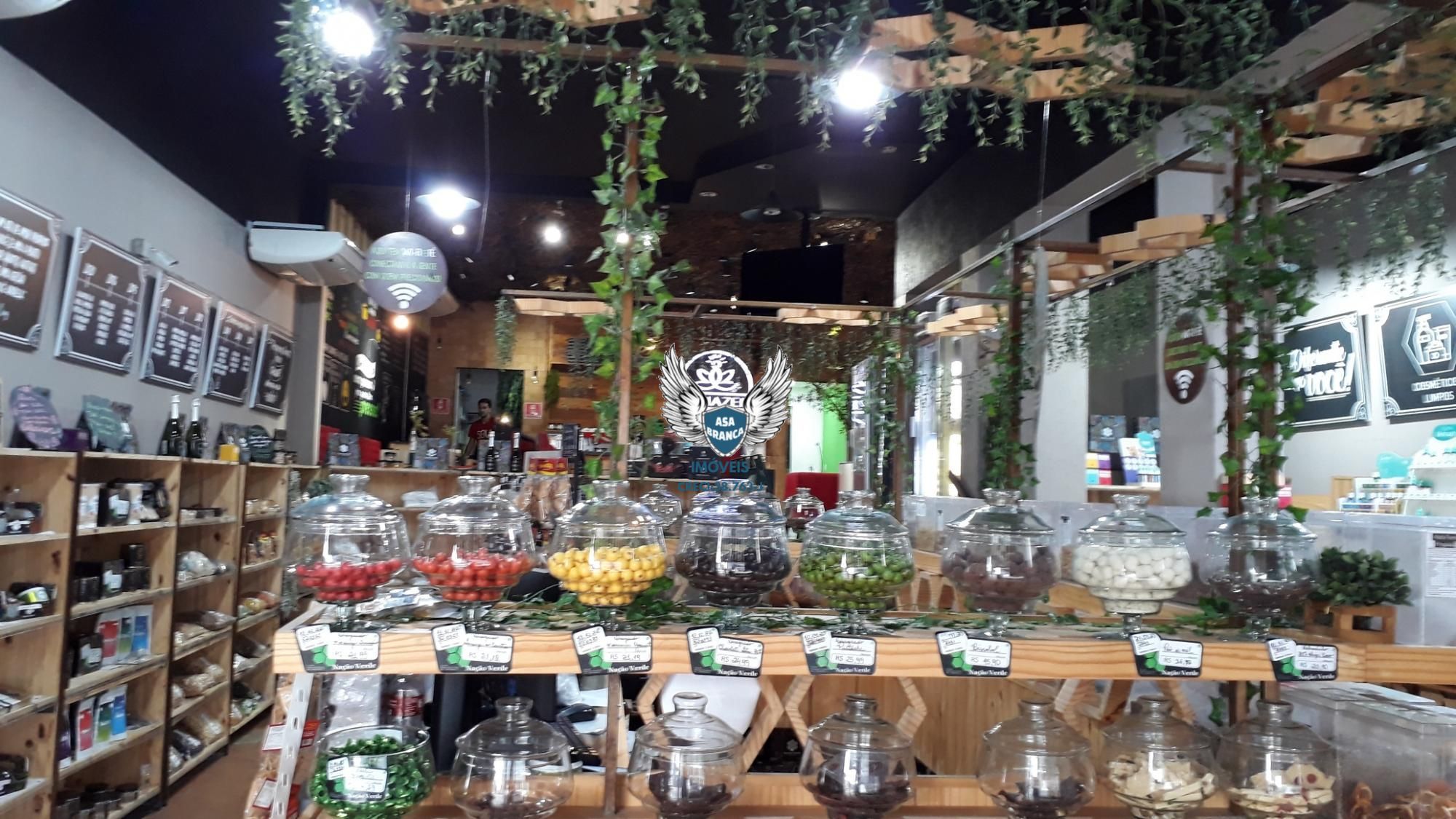Salão comercial em santana