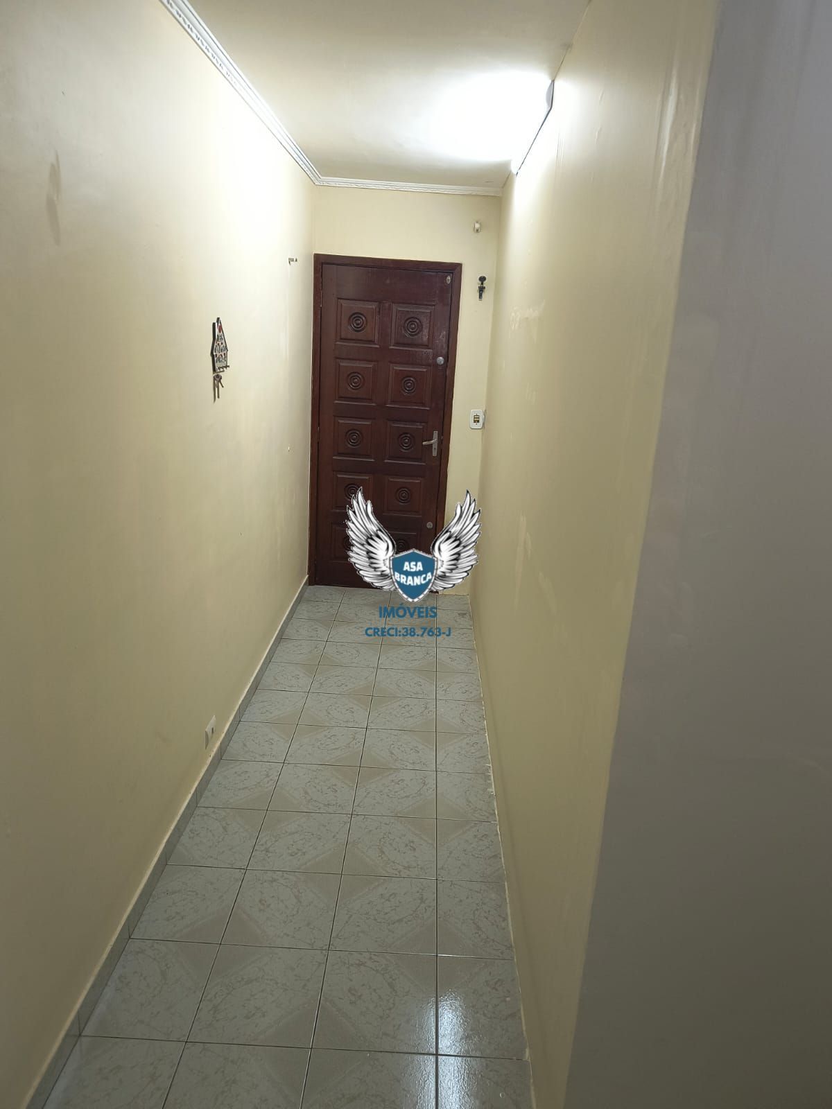 Sobrado no tremembé 02 dormitórios e 01 vaga de garagem
