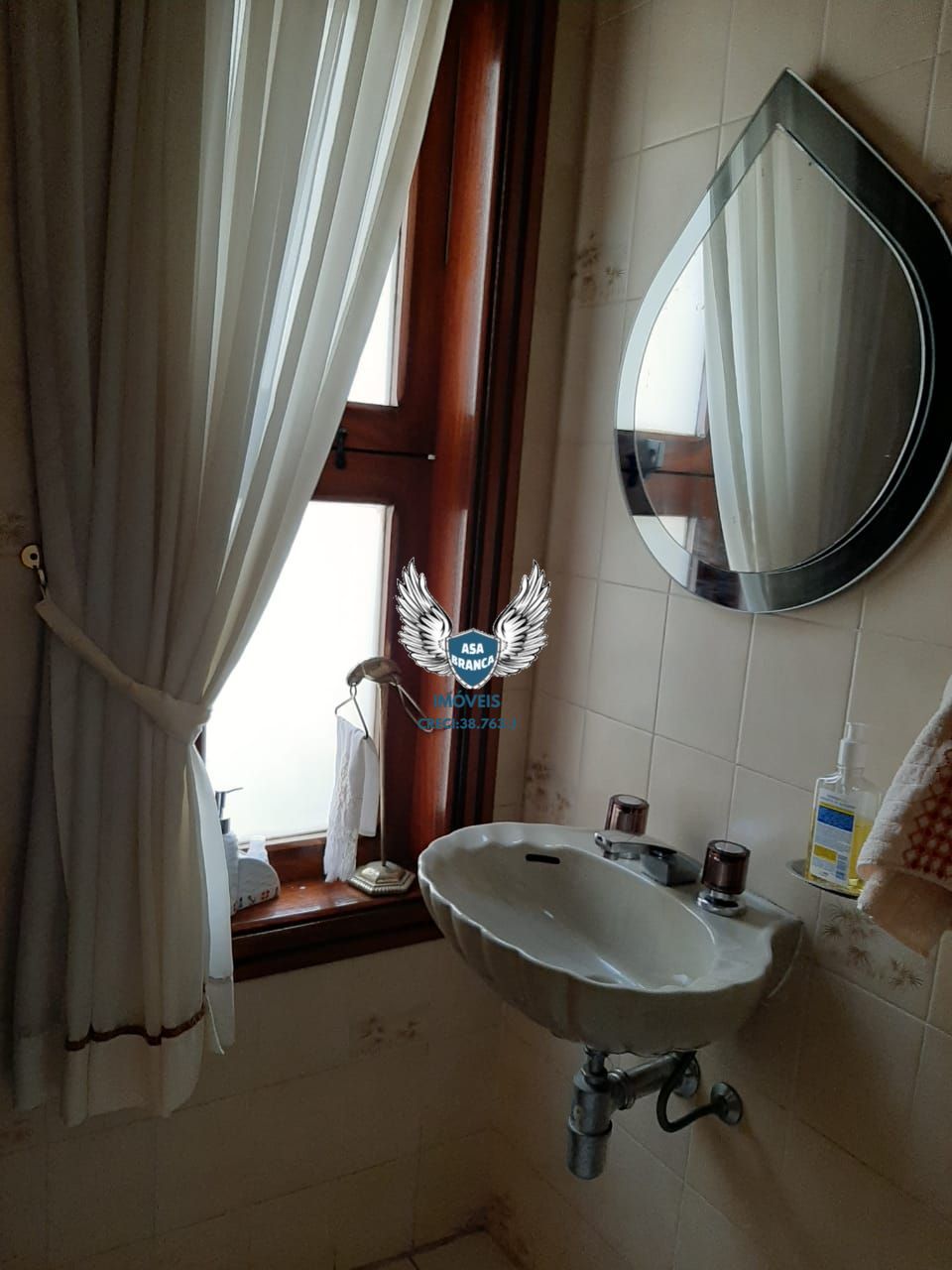 Lindo sobrado, 4 suites com Closed no Jardim França