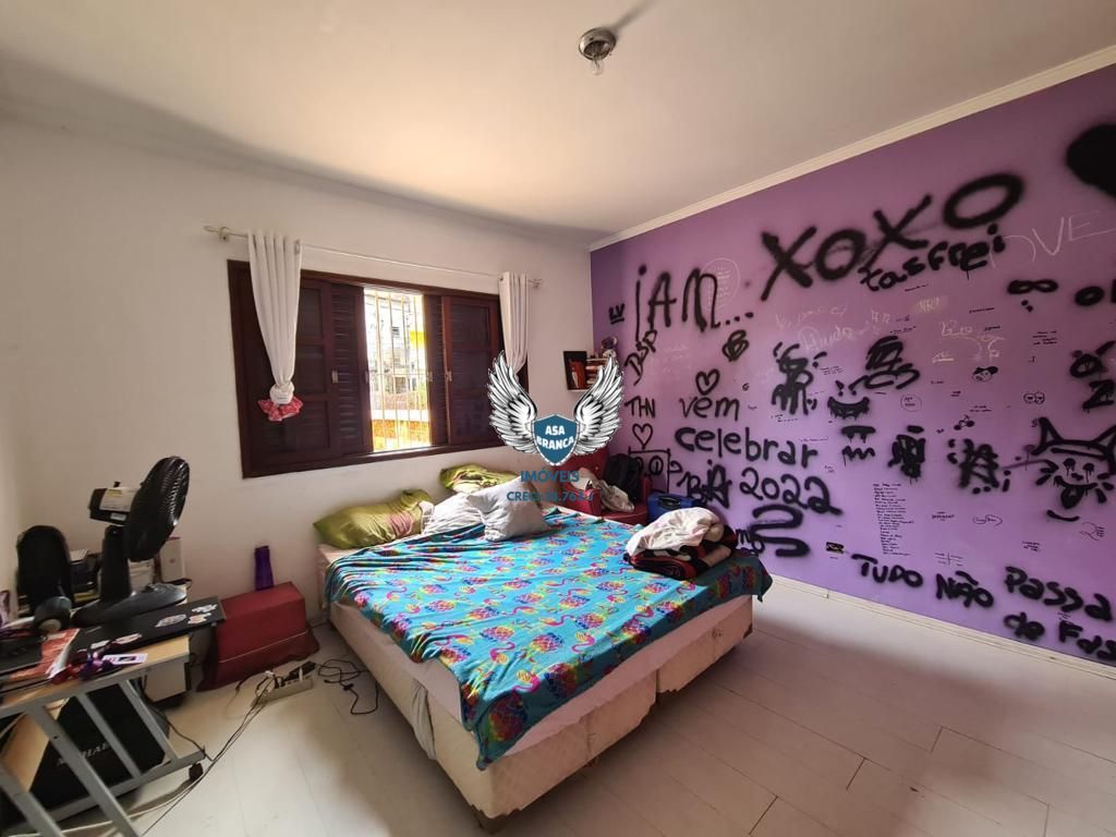 Casa térrea na casa verde com 04 dormitórios sendo 02 suítes
