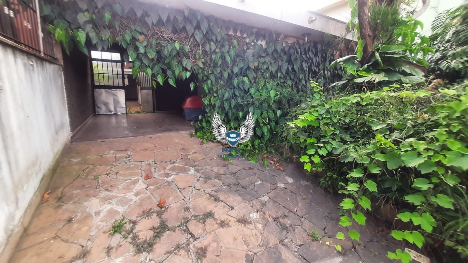 Casa térrea na freguesia do ó com 04 dormitórios sendo 01 suíte e 05 vagas de ga