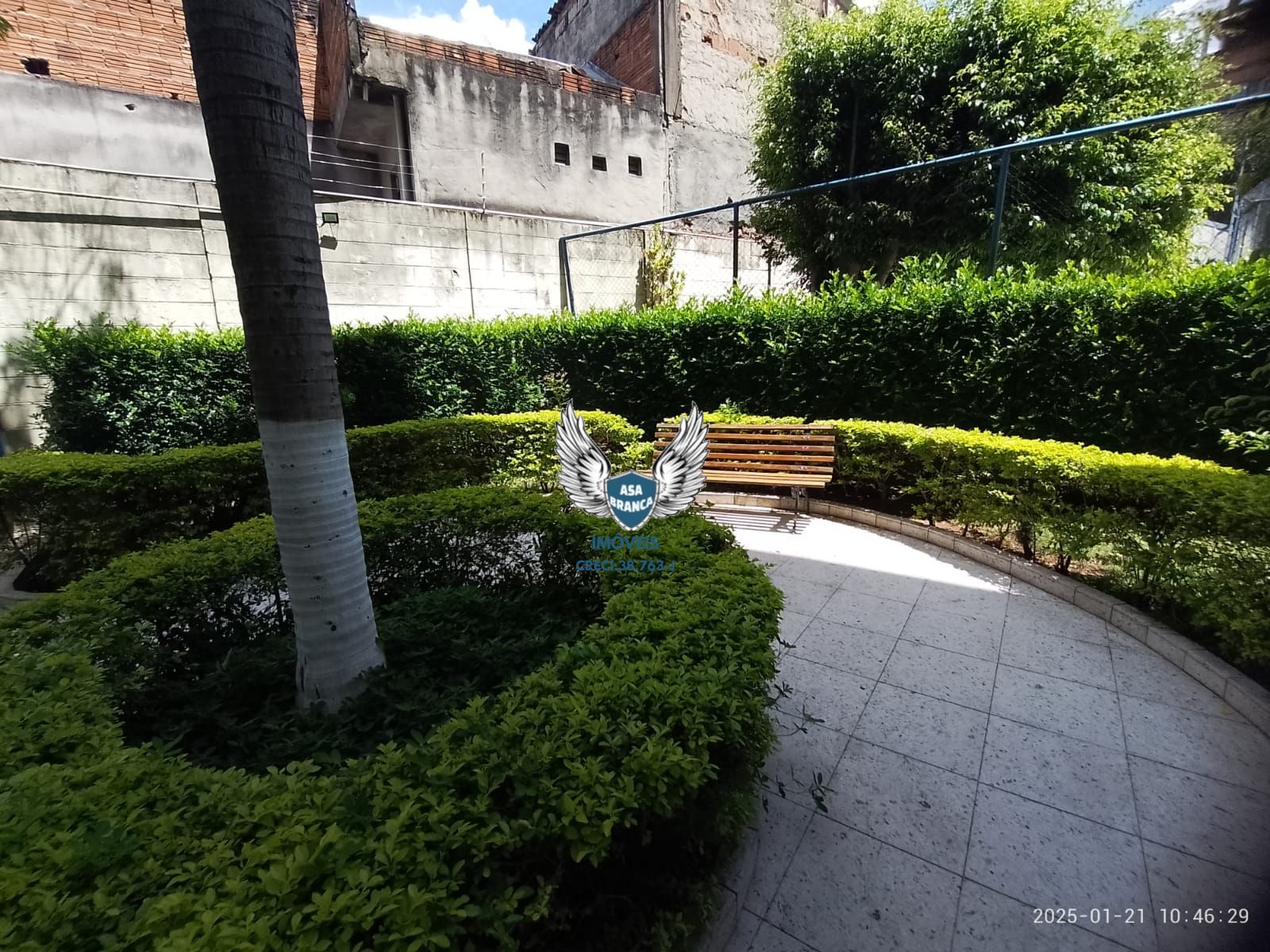 Apartamento 2 quartos na Av. Engº. Caetano Alvares