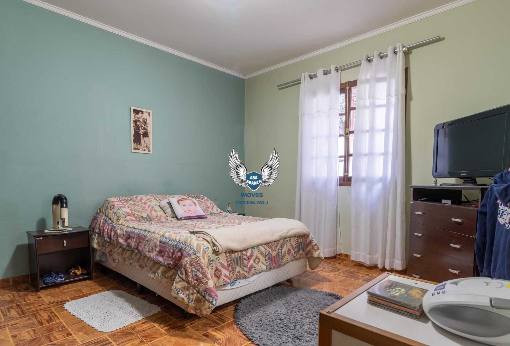 Casa em santana , à 150 metros do metrô com 03 dormitórios sendo 03 suítes