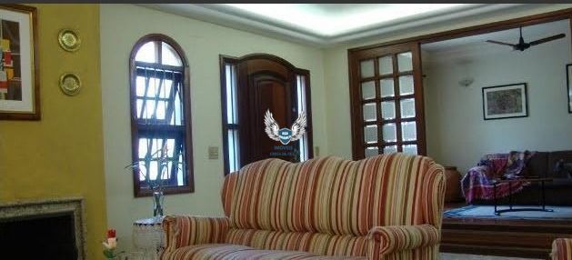 Casa térrea no tremembé com 04 dormitórios sendo 02 suítes , com piscina