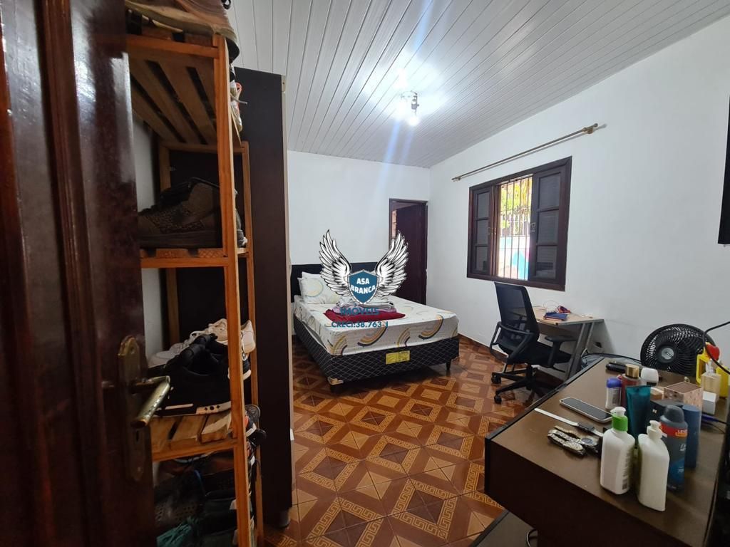 Casa térrea na casa verde com 04 dormitórios sendo 02 suítes