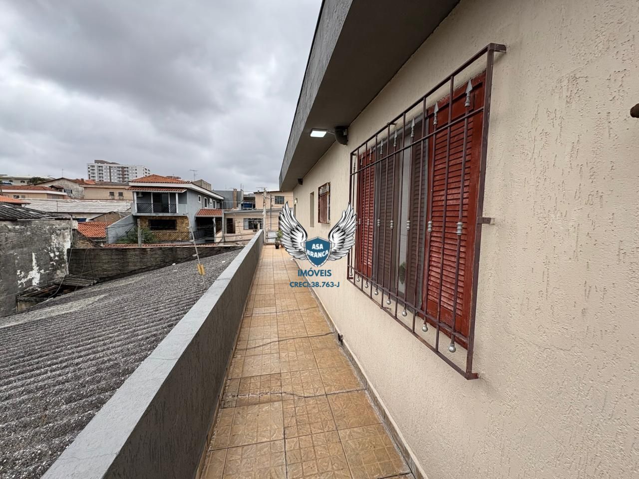 Sobrado no tucuruvi com 02 dormitórios e 02 vagas de garagem ( próximo ao shoppi