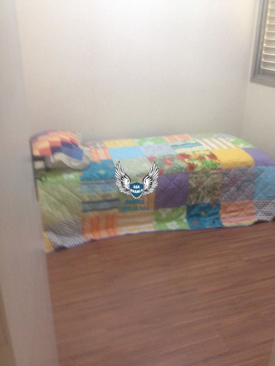 Apartamento 02 dormitórios sendo 01 suíte