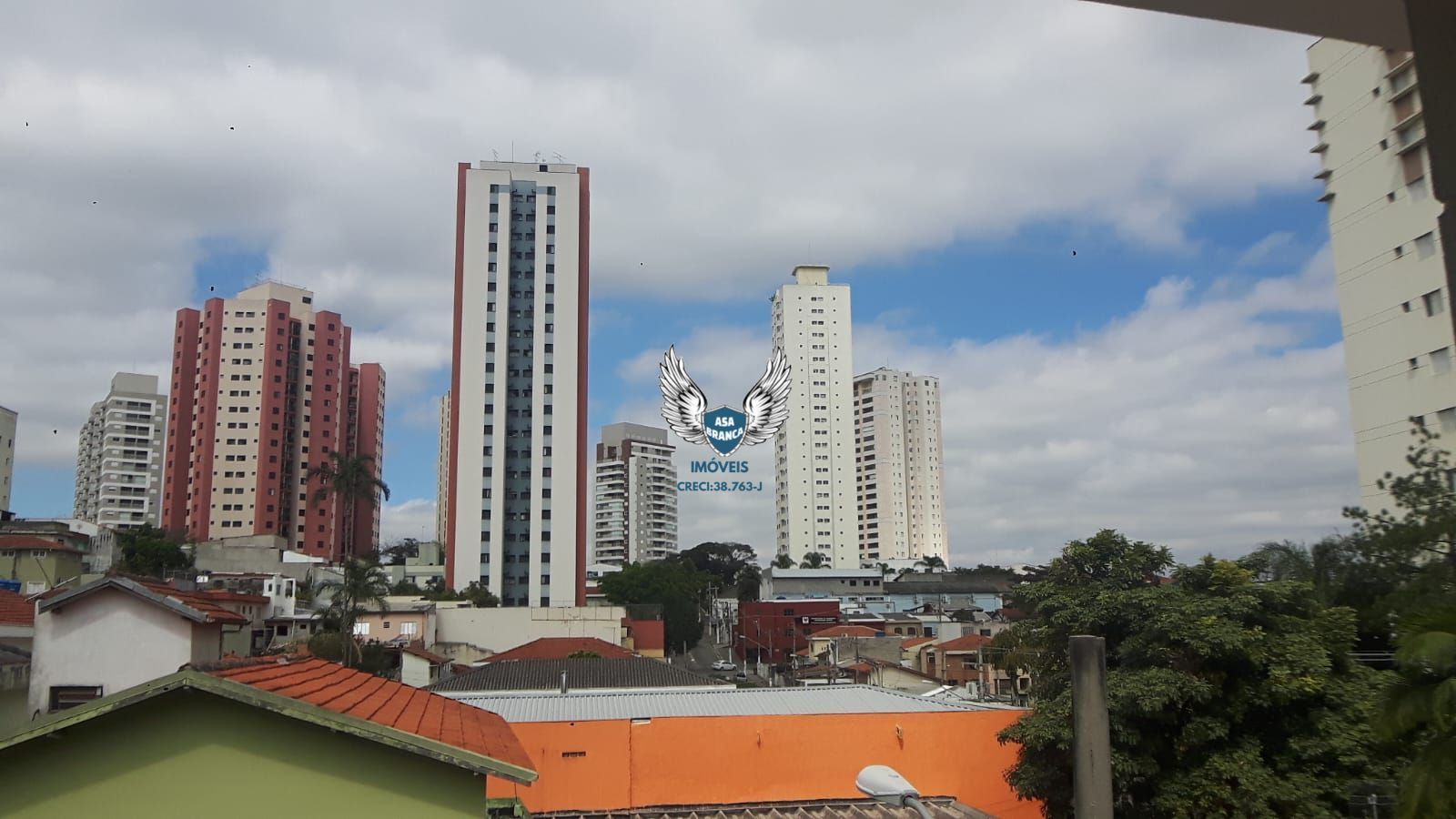 Sobrado triplex novo de alto padrão no lauzane paulista em rua sem saída