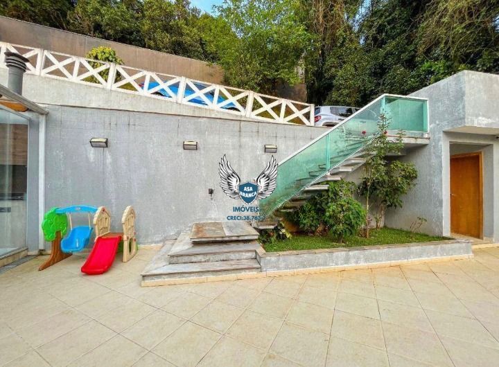 Casa na serra da cantareira de alto padrão para venda ou loc