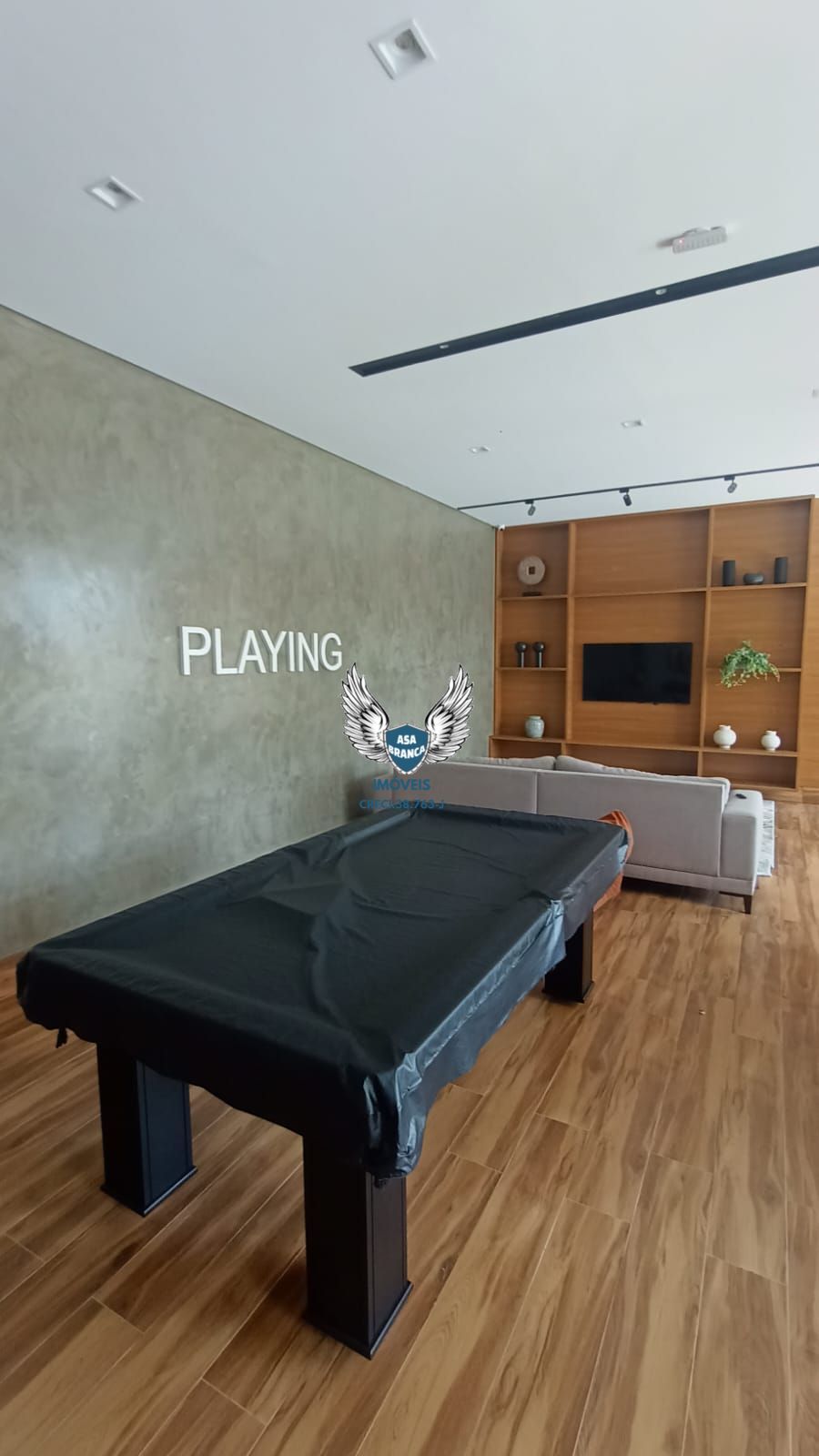 Apartamento com 03 dormitórios sendo 01 suíte e 01 vaga de garagem a 600 metros