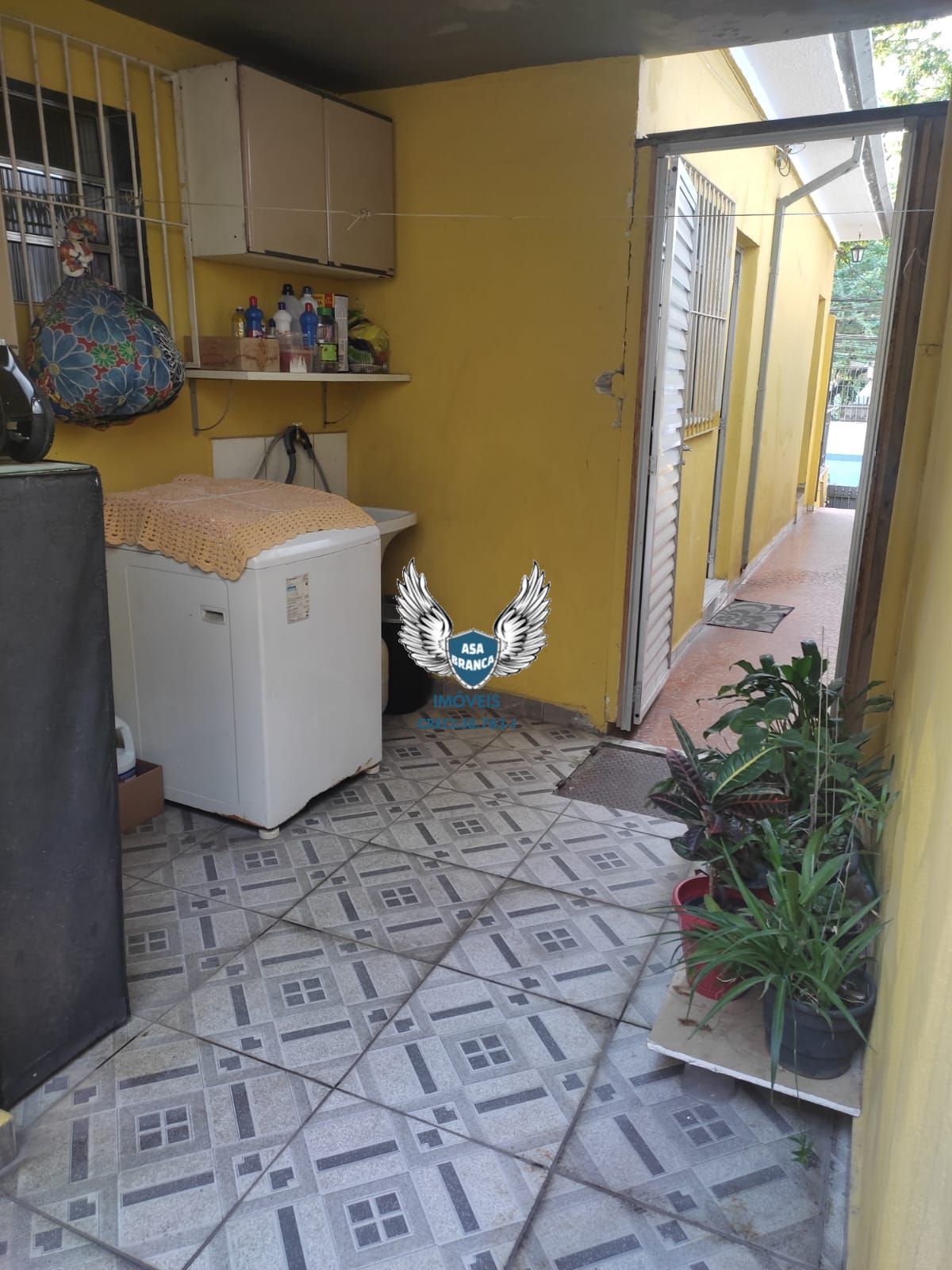 Casa térrea assobradada na vila maria 03 dormitórios sendo 01 suíte e 01 vaga d