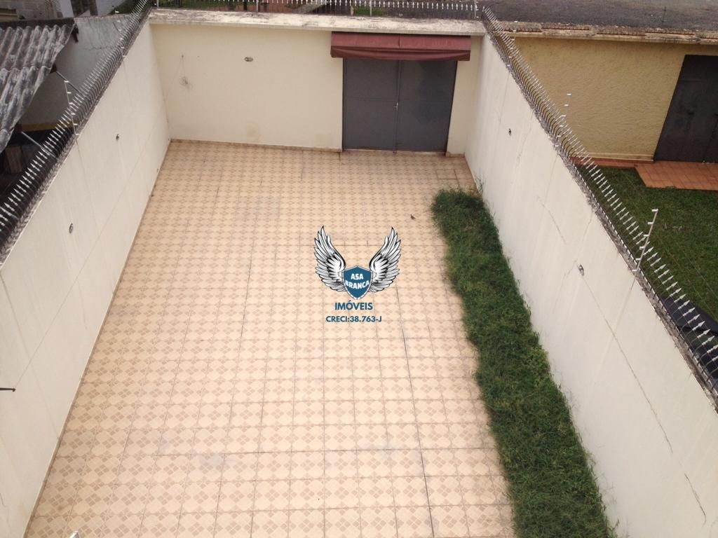 Sobrado no jardim são paulo com 04 dormitórios sendo 02 suítes