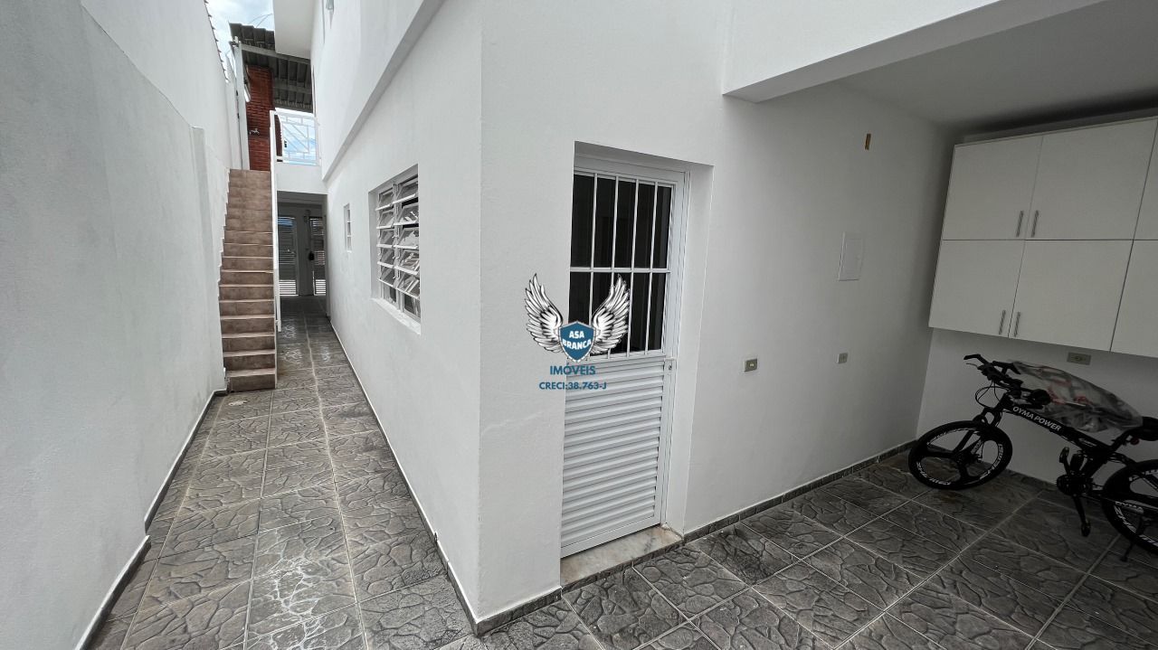 Sobrado na vila nova cachoeirinha , 03 dormitórios e 02 vagas de garagens à 800