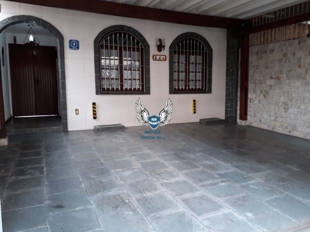 Casa térrea no tucuruvi com 03 dormitórios 01 suíte