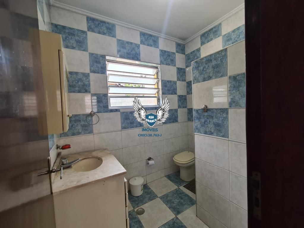 Casa térrea na casa verde com 04 dormitórios sendo 02 suítes