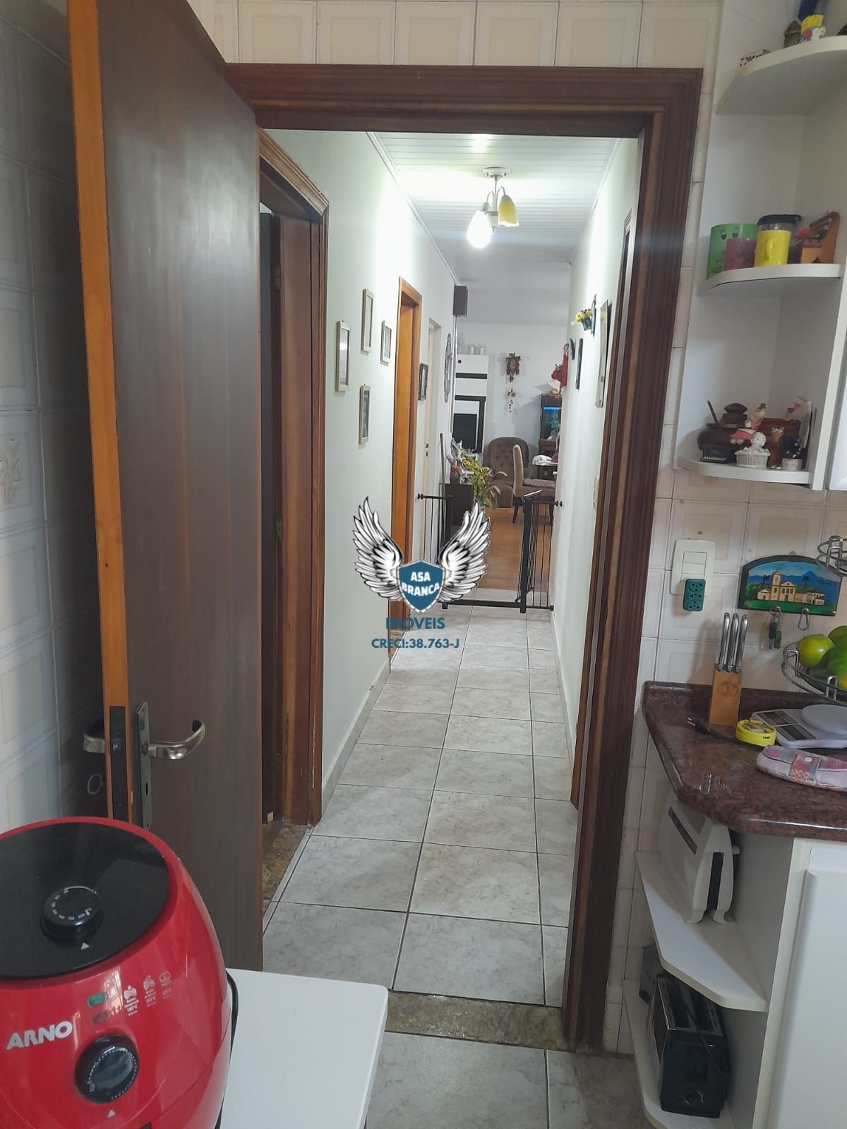 Casa térrea com 05 quartos em santana ao lado do colégio militar do exército