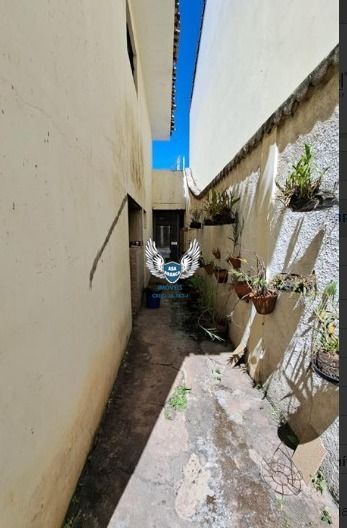 Sobrado no tremembé 05 dormitórios sendo 01 suíte e 04 vagas de garagens