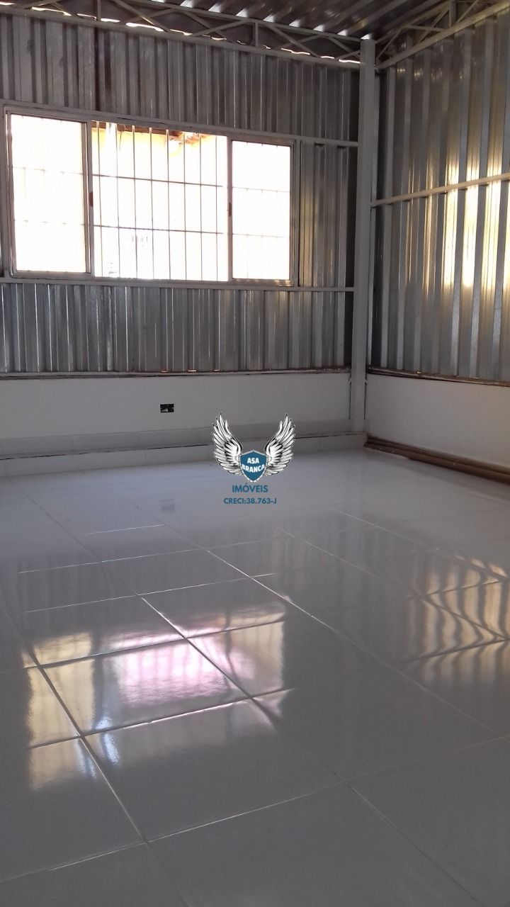 Brasilândia, 2 casas + galpão - prox. Linha laranja metro