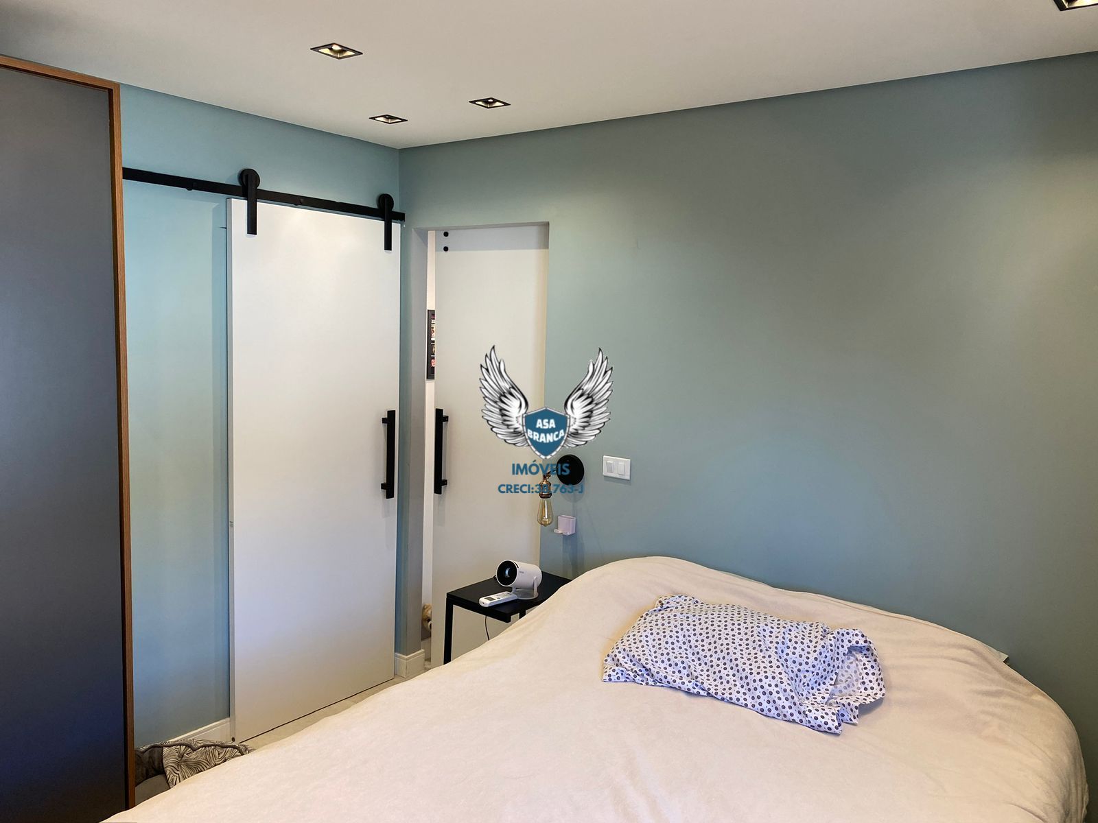 Apartamento no limão 01 suíte e 02 vagas de garagem