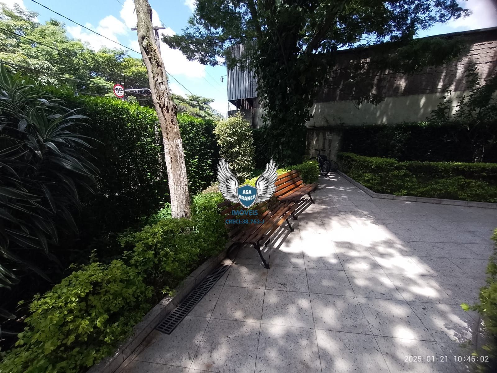Apartamento 2 quartos na Av. Engº. Caetano Alvares