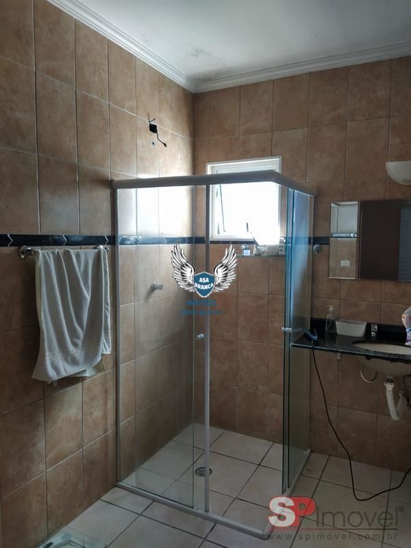 Imóvel com sobrado 3 dom + casa 1 dorm. - ótimo negócio.