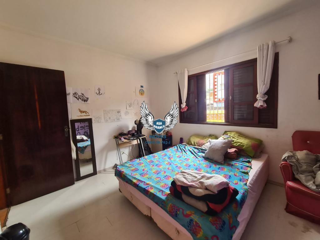 Casa térrea na casa verde com 04 dormitórios sendo 02 suítes
