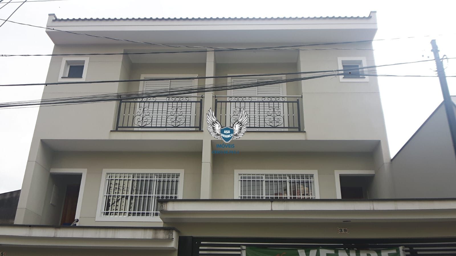 Sobrado triplex novo de alto padrão no lauzane paulista em rua sem saída