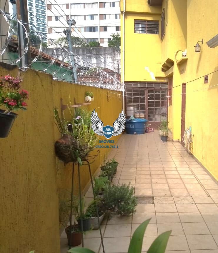 Sobrado em santana com 03 dormitórios sendo 01 suíte e 04 vagas de garagem ( à 1