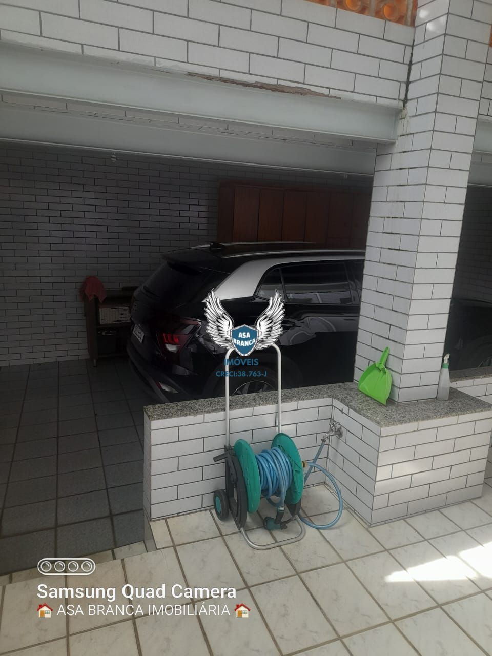 Casa assobradada de esquina na zona sul próximo shopping interlagos 03 dormitóri